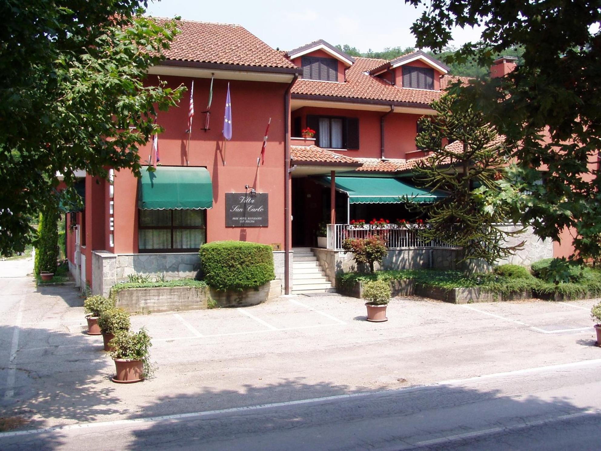 Villa San Carlo Cortemilia ภายนอก รูปภาพ