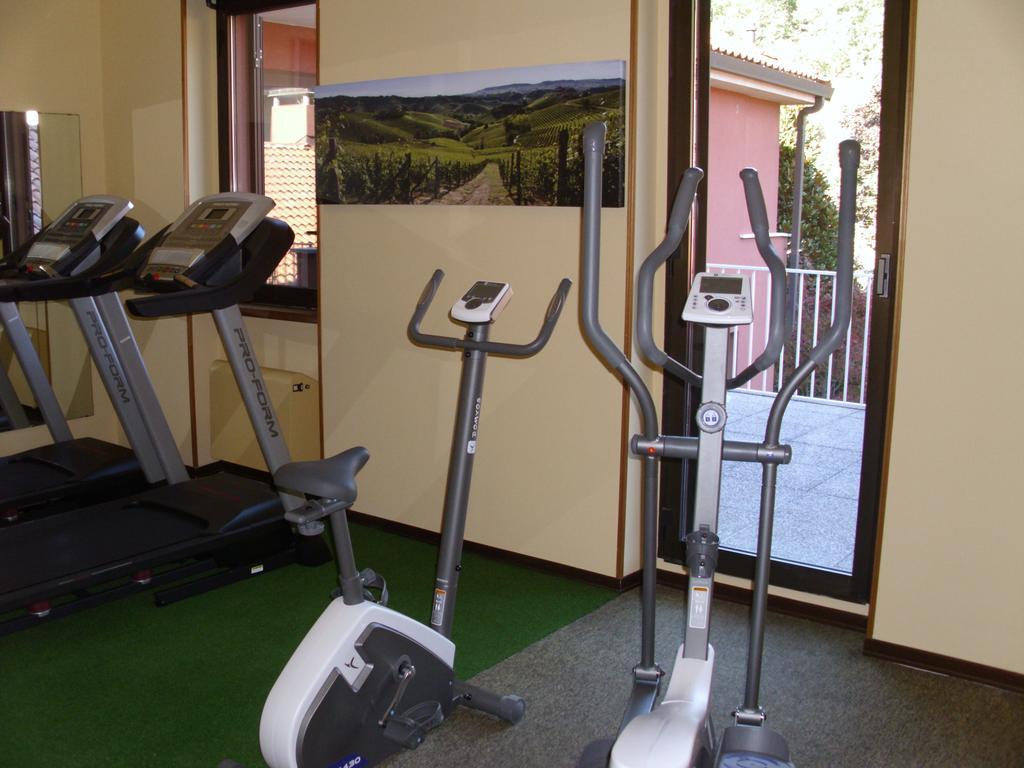 Villa San Carlo Cortemilia ภายนอก รูปภาพ