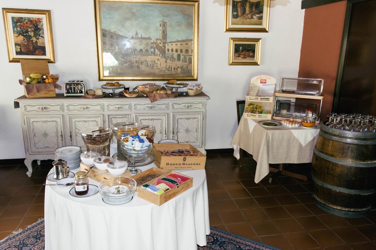 Villa San Carlo Cortemilia ภายนอก รูปภาพ