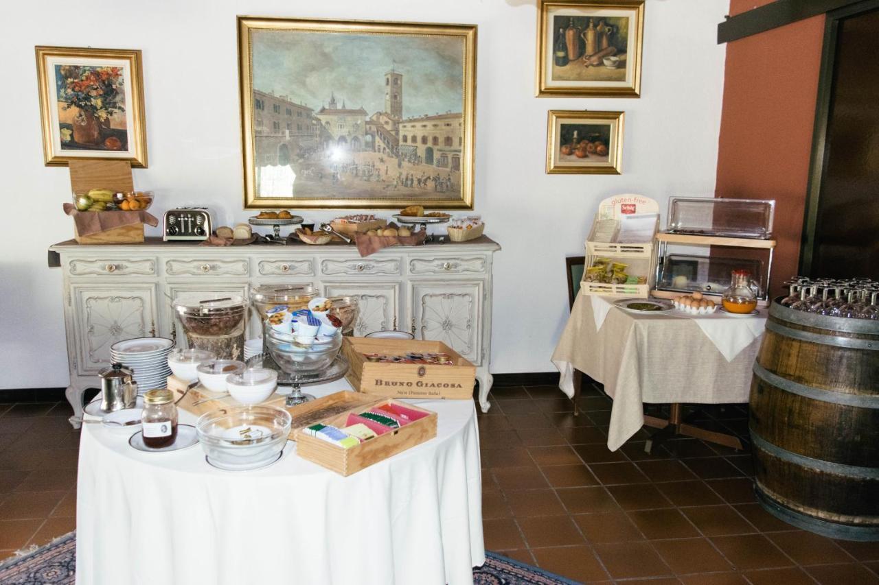 Villa San Carlo Cortemilia ภายนอก รูปภาพ